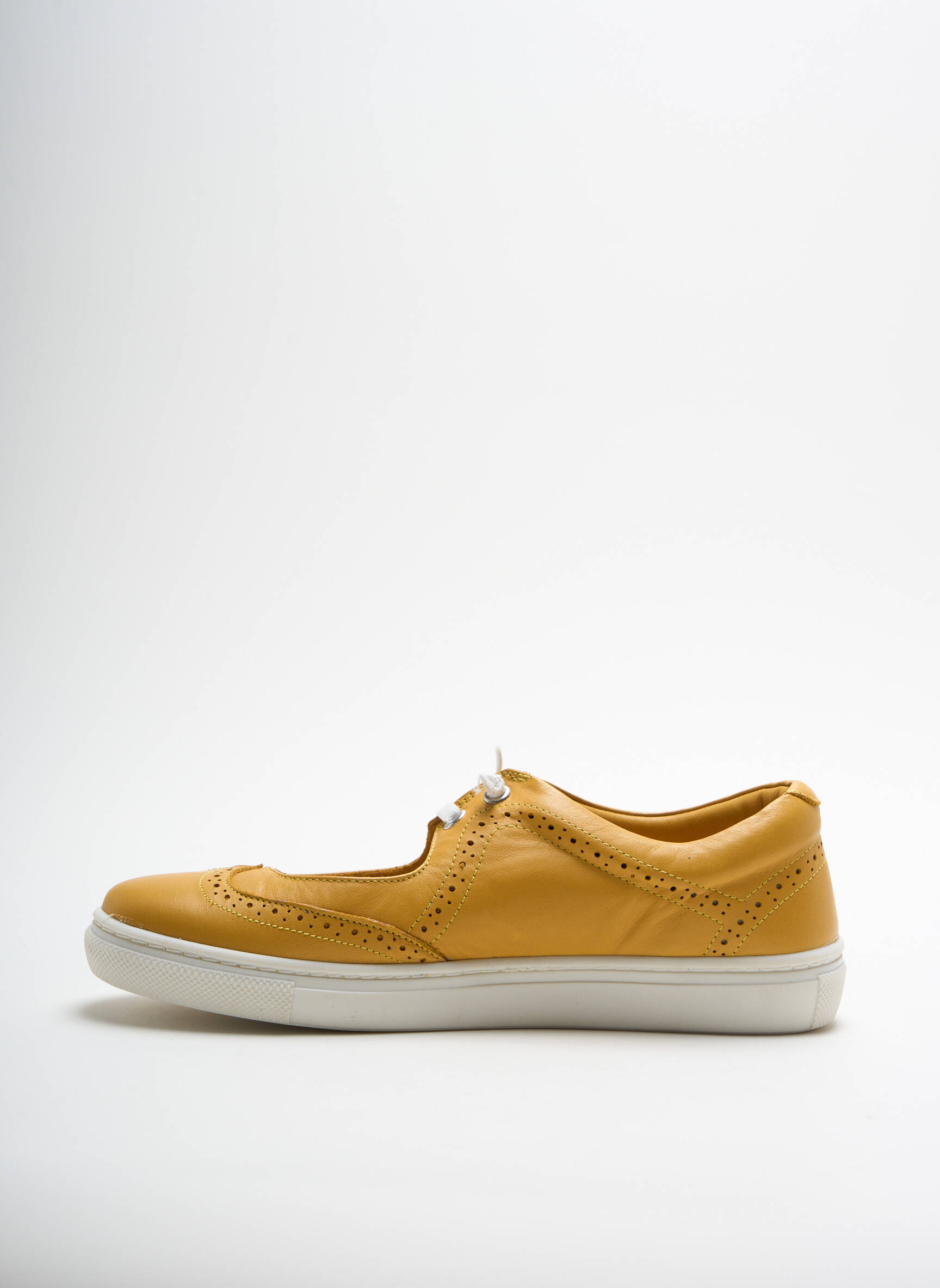 Kok And Koon Sandales Nu Pieds Femme couleur jaune