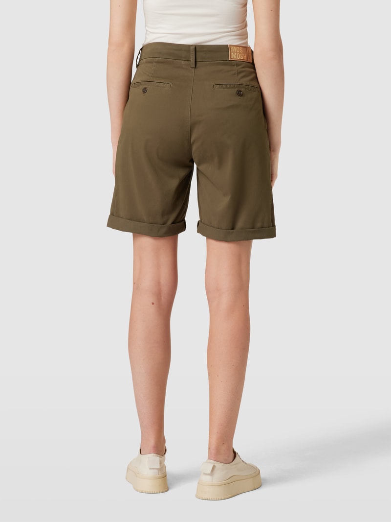 Bermudas mit französischen Eingrifftaschen Modell 'JOLANDA' in olivgrün