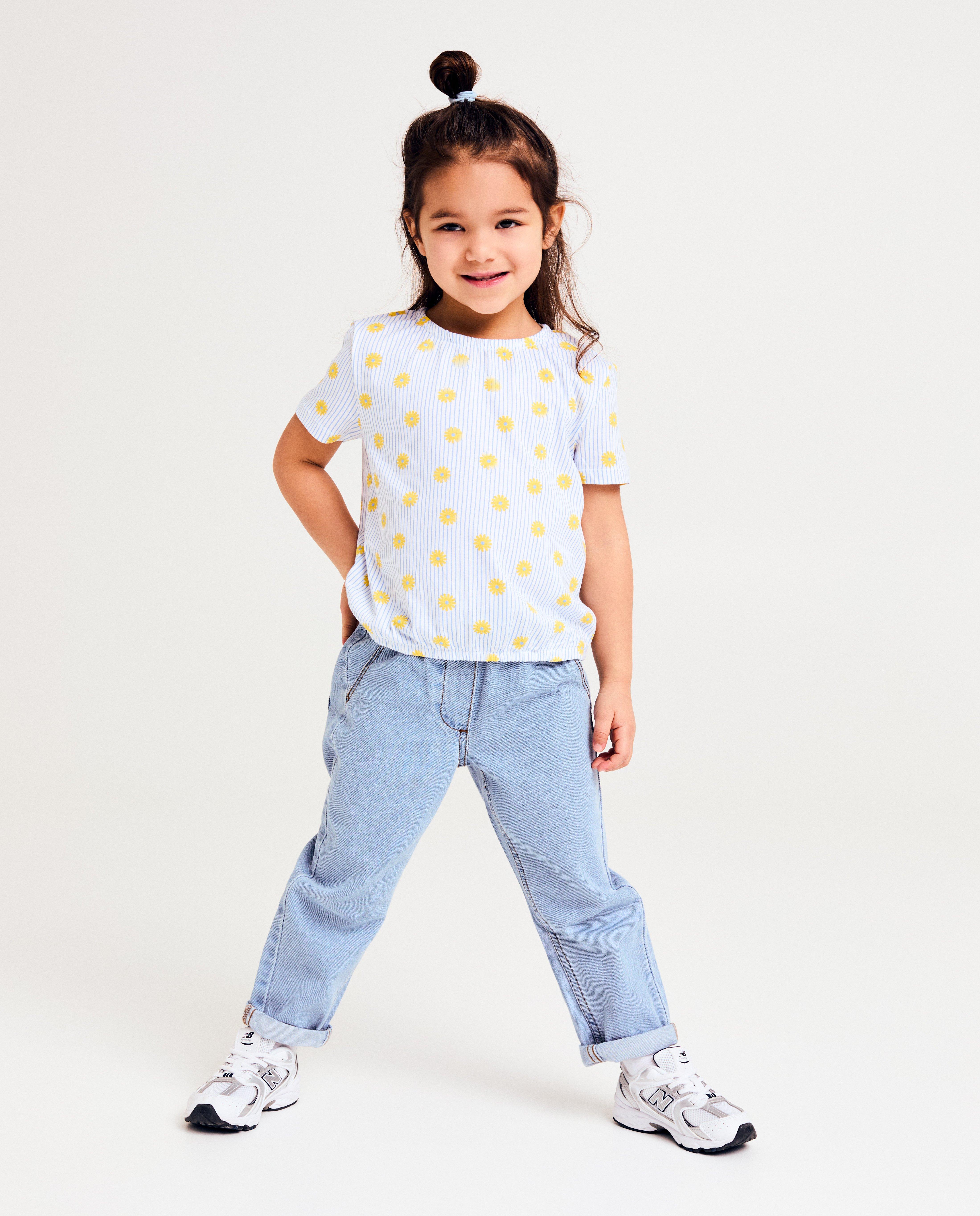Tricou Besties cu imprimeu floral galben aprins