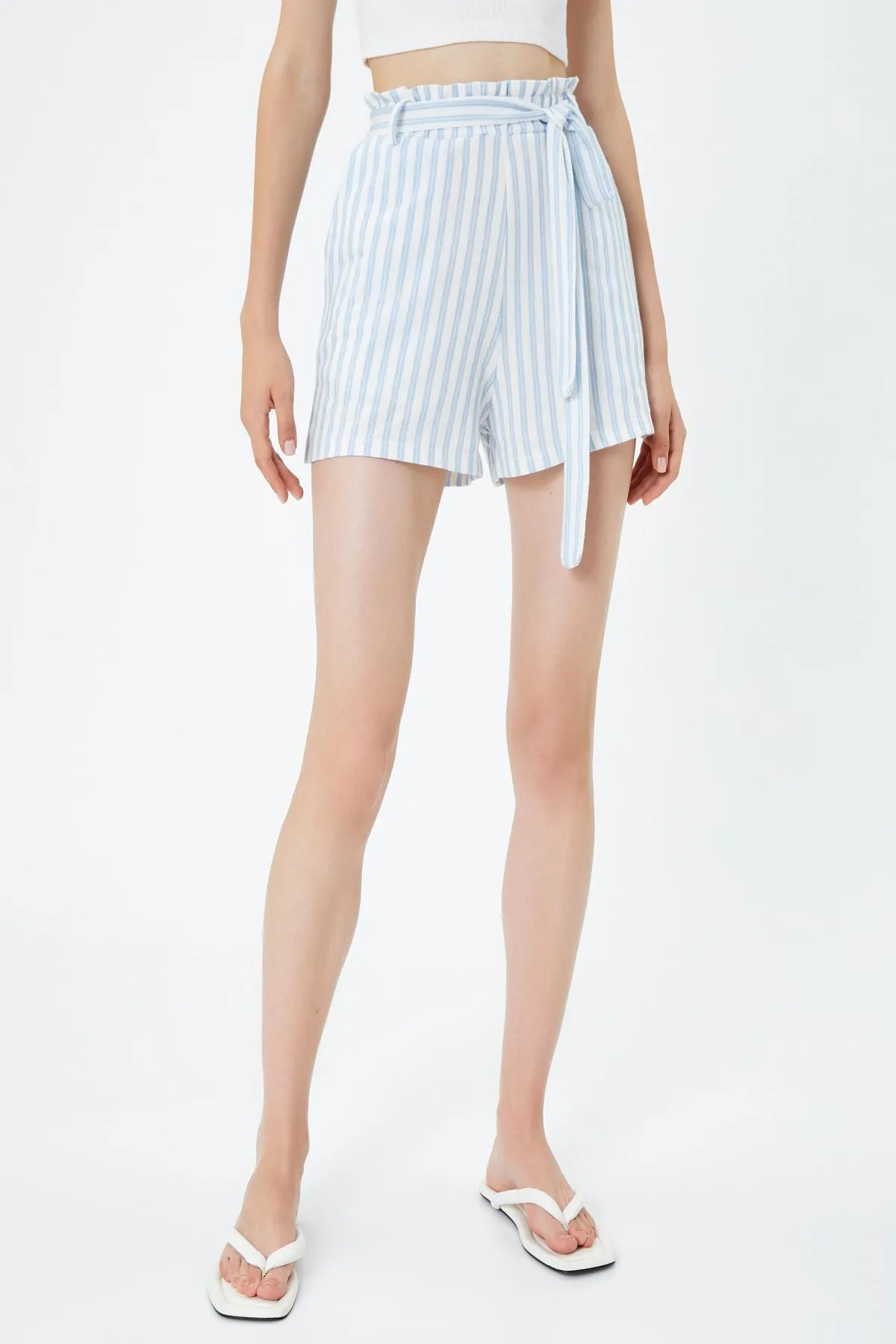 Koton  Shorts - Blau - Mittlerer Bund