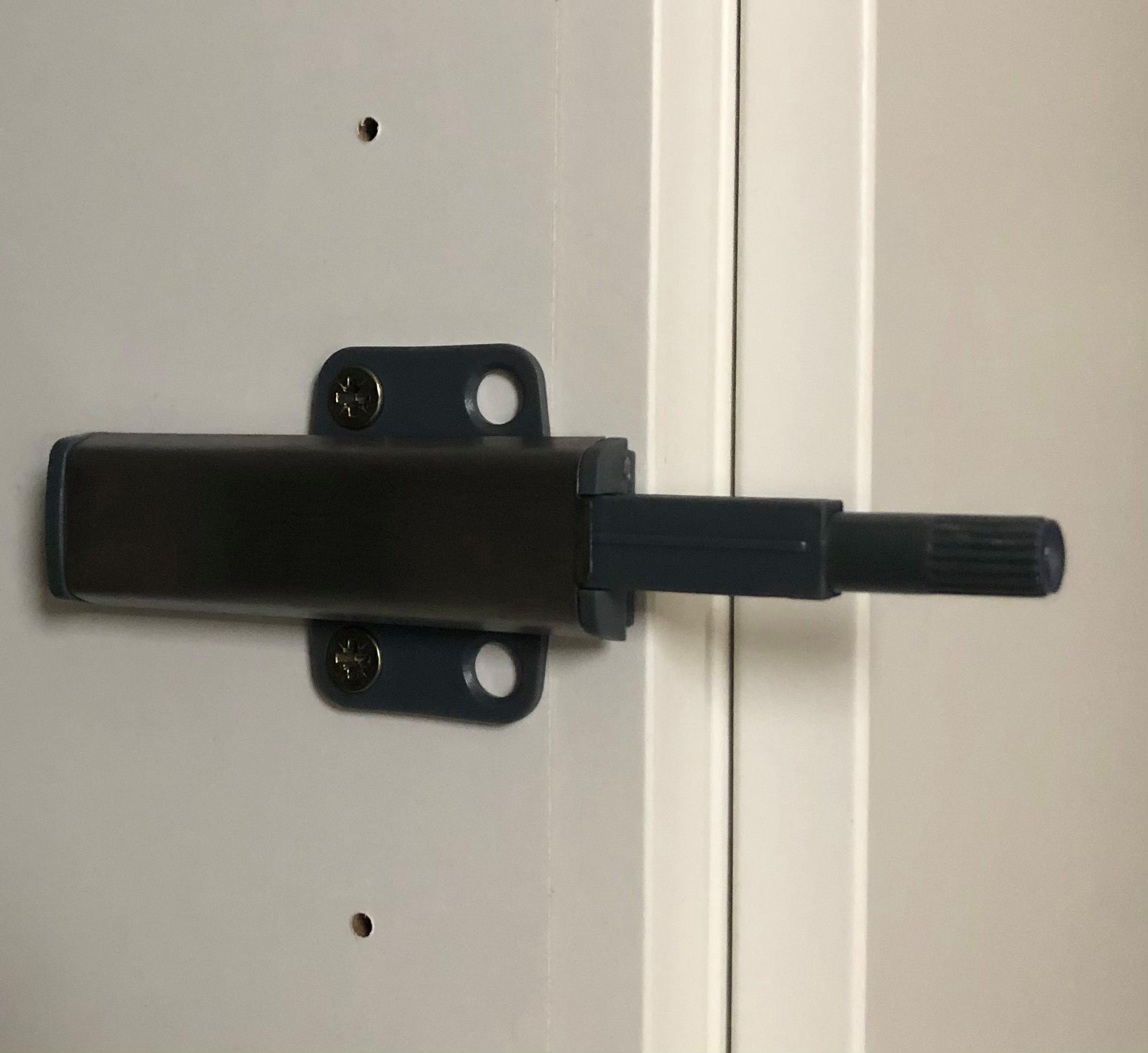 NELI Möbelbeschlag Drucktüröffner passend für Ikea Schränke (z.B. Besta) - Push to open (2 St)
