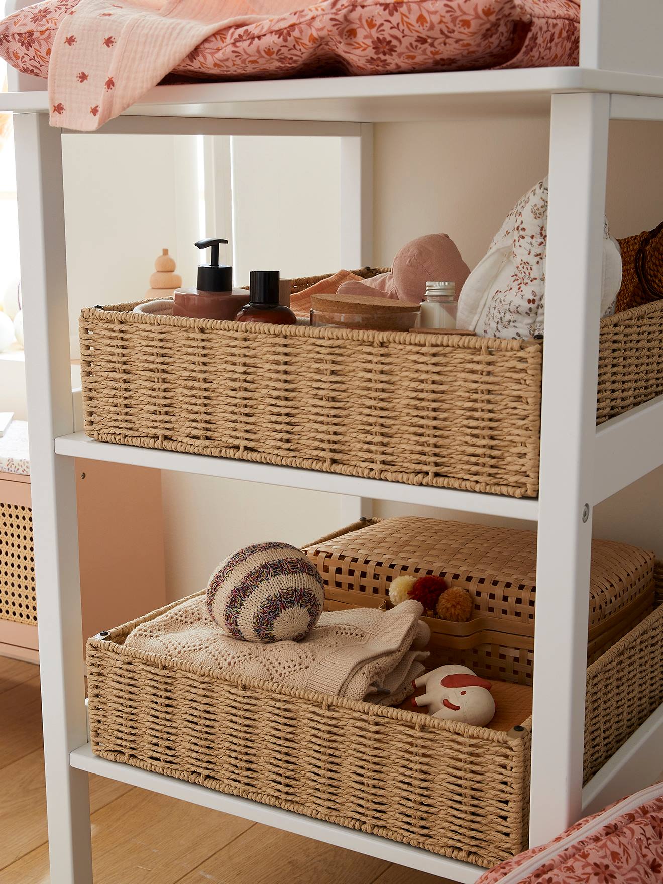 Panier de rangement pour table à langer beige