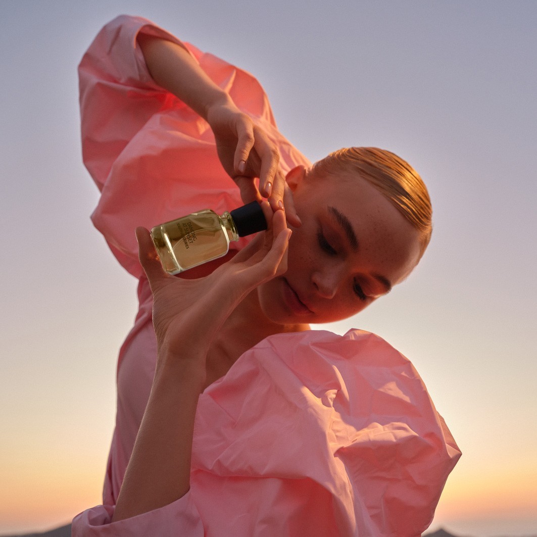 Nocibé Dancing At Sunset