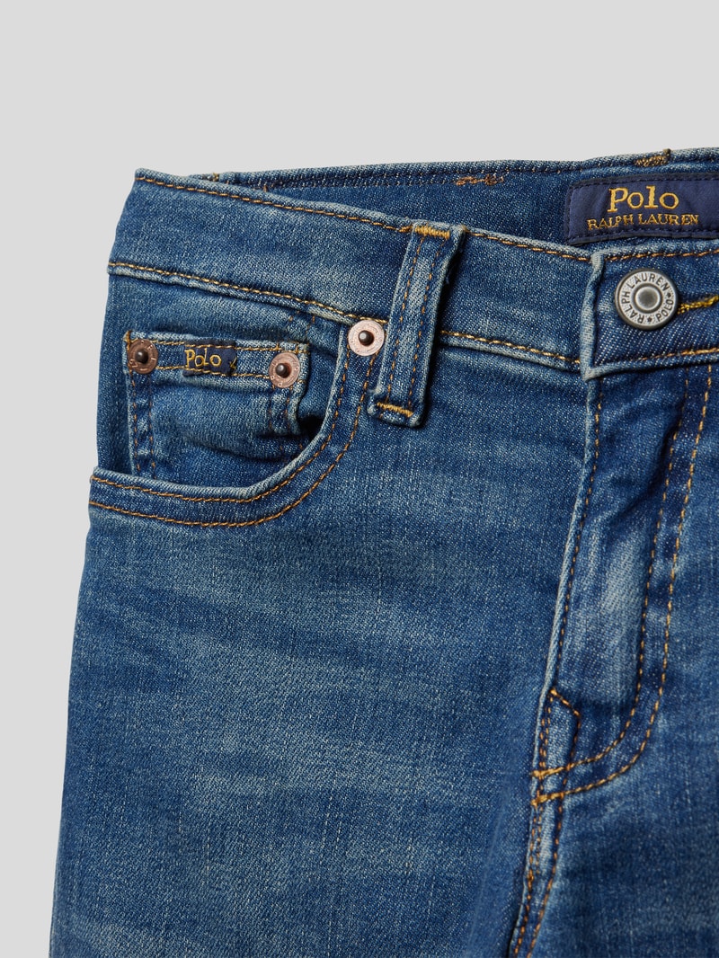 Jeans mit 5-Pocket-Design in jeans
