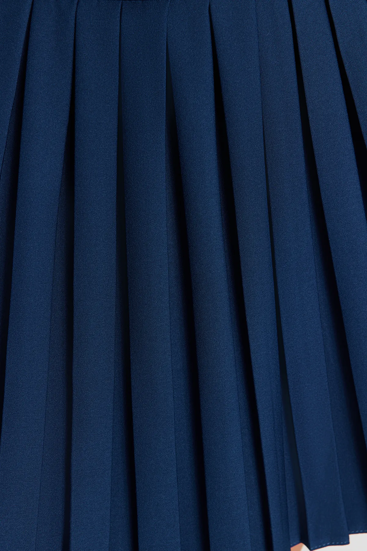 Trendyol Collection  Mini-Webrock, Marineblau mit Faltendetail - TWOAW21ET0111