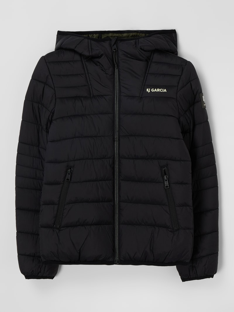 Steppjacke mit Kapuze in schwarz