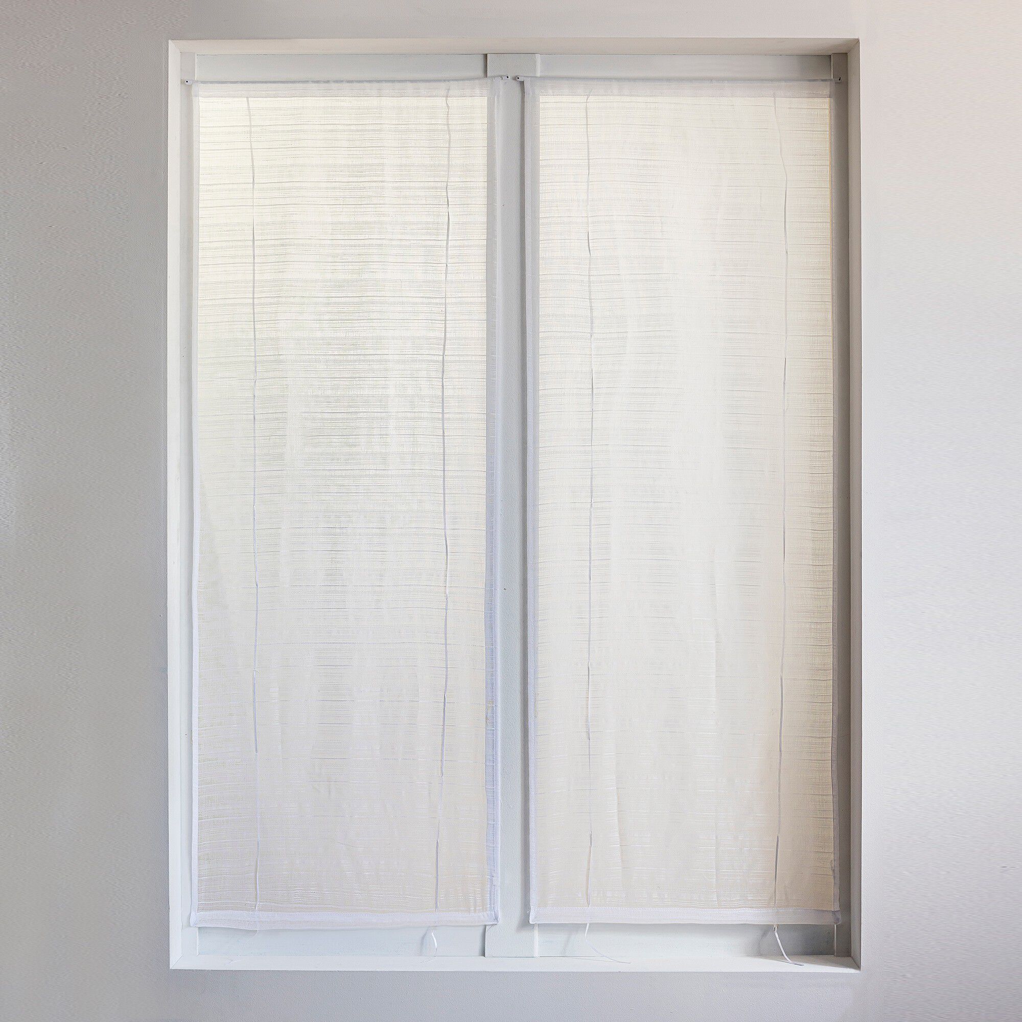 Vitrage voile fines rayures