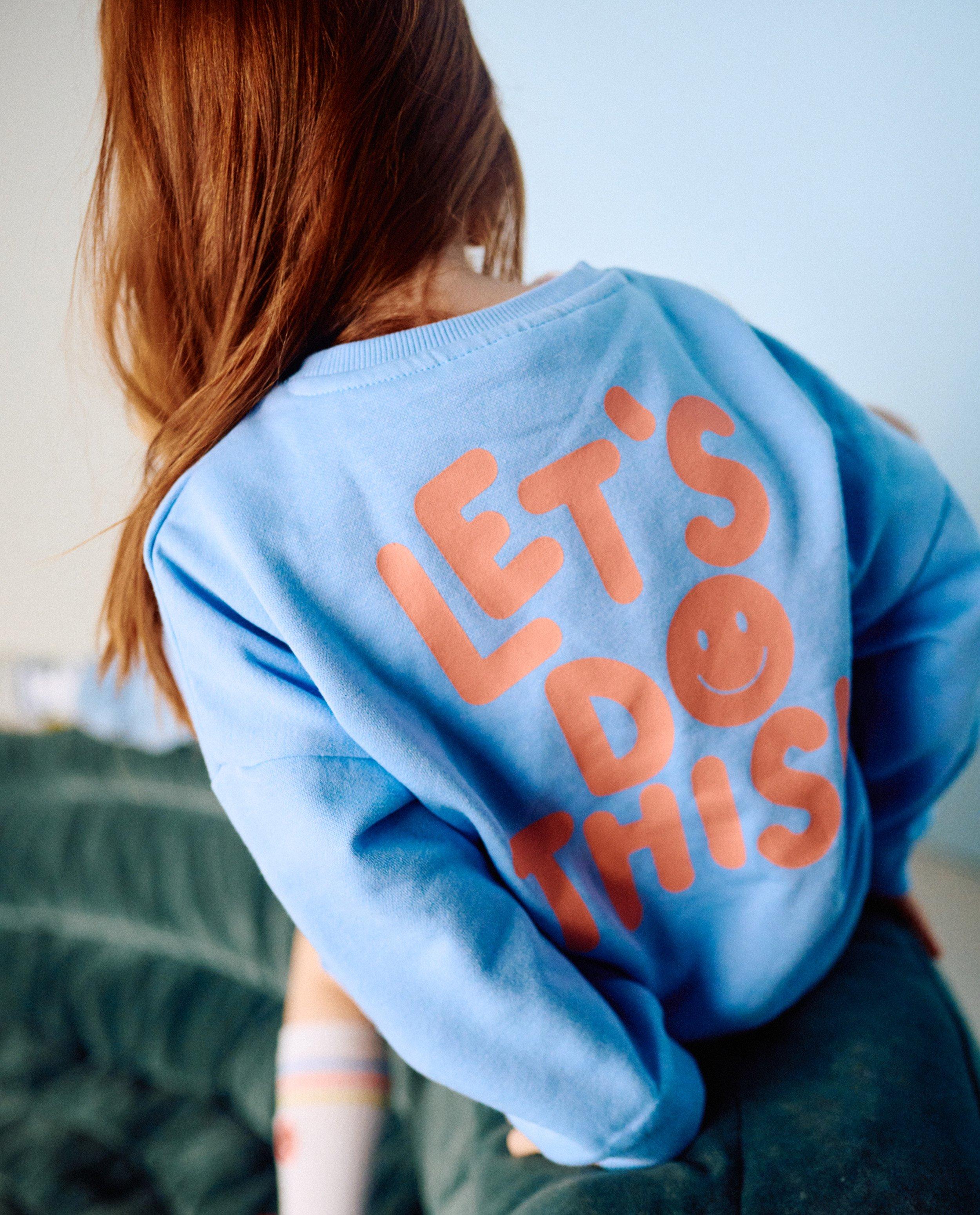 Besties pulóver hátul mintával, unisex kék