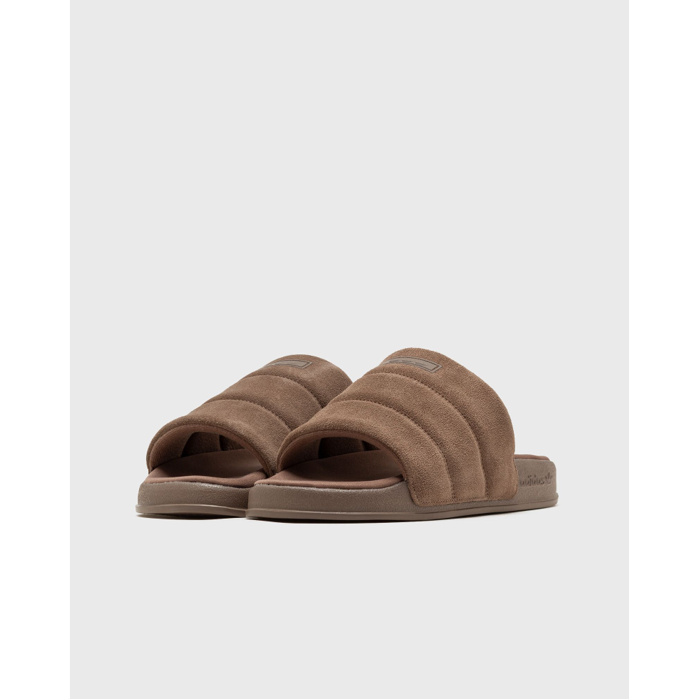 adidas Adilette ESSENTIAL IE9649 / braun