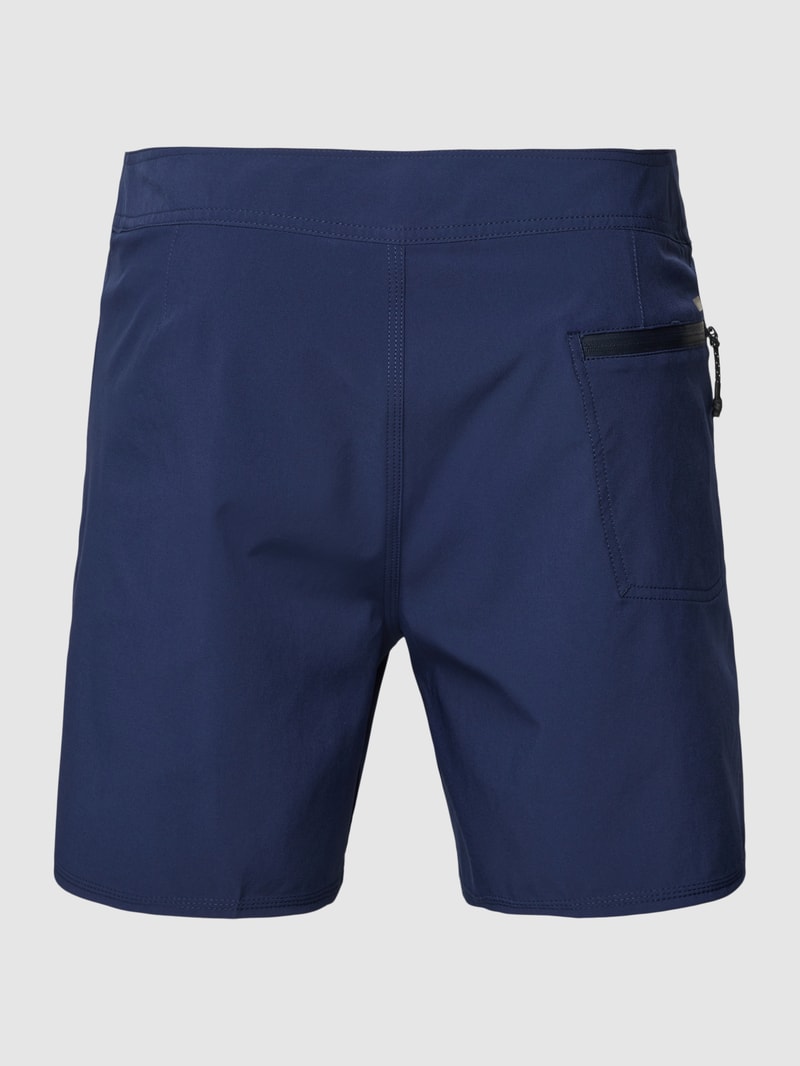 Badehose mit Label-Patch Modell 'KAIMANA' in dunkelblau
