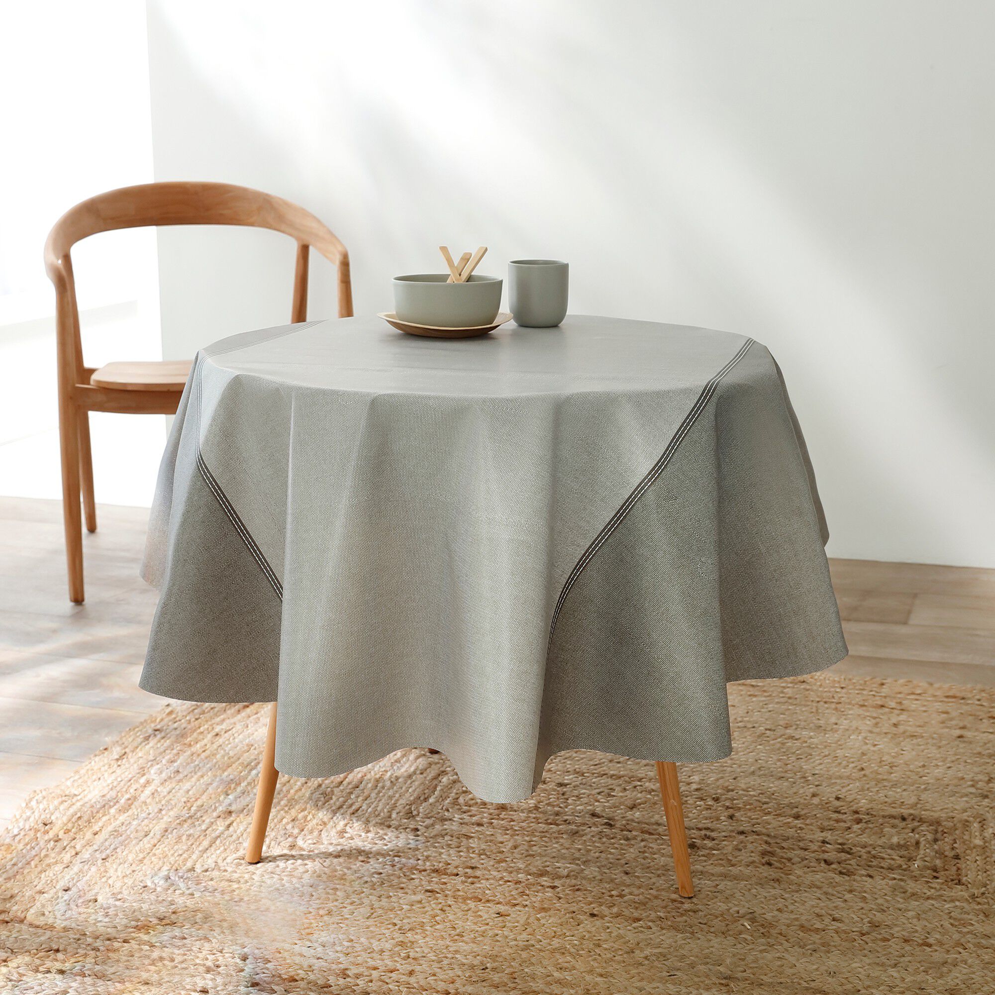 Nappe toile cirée imprimée faux-uni