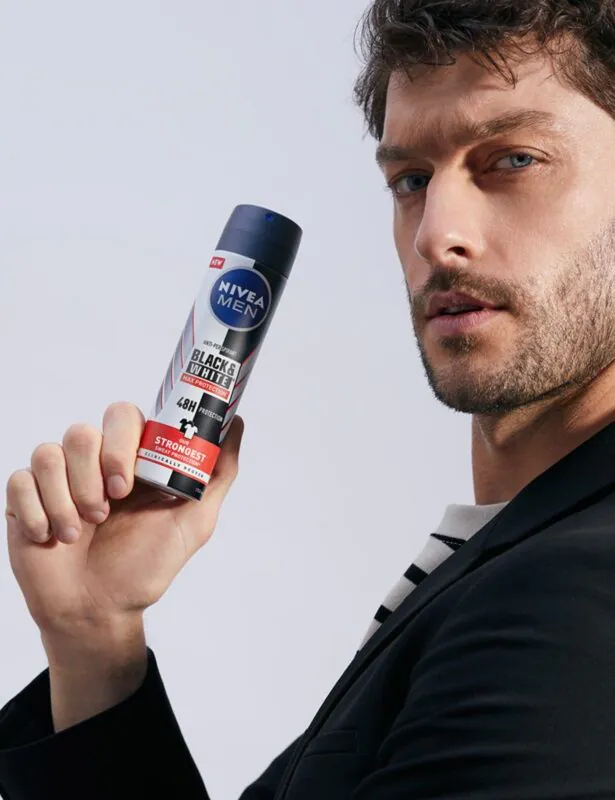 Nivea Deo sprej Black & White Max Protection
