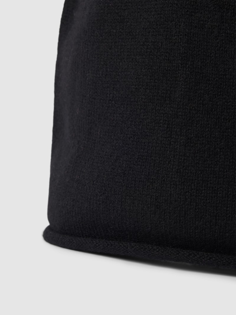 Strickmütze aus Kaschmir in schwarz