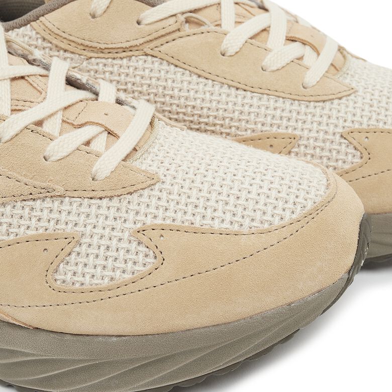 Mizuno Wave Rider β Beams mojave desert/mojave desert/tiger's eye