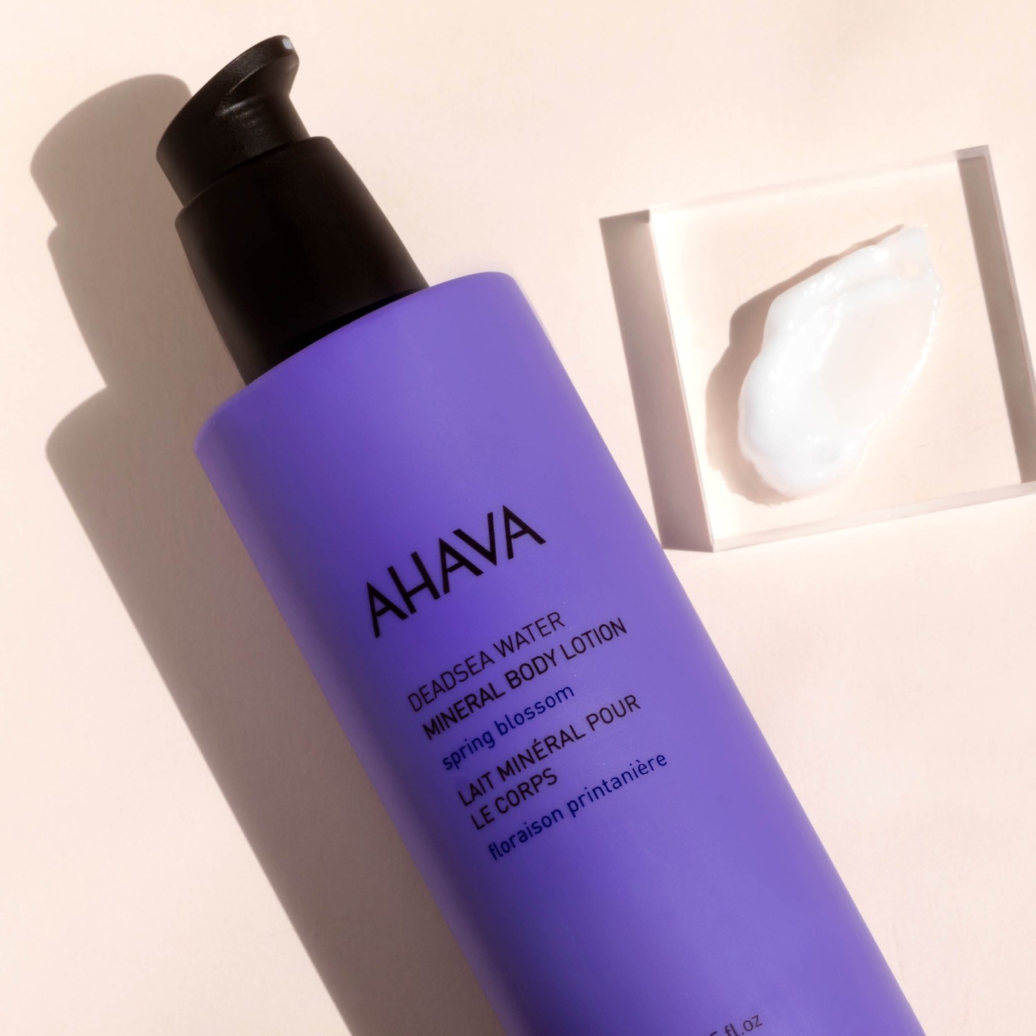 Loción corporal mineral AHAVA Flor de Primavera 2
