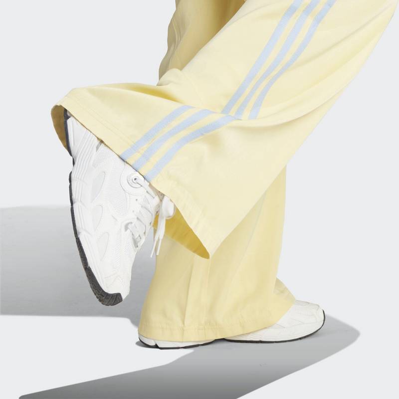 adidas Wide Leg Hose Trainingshose Damen