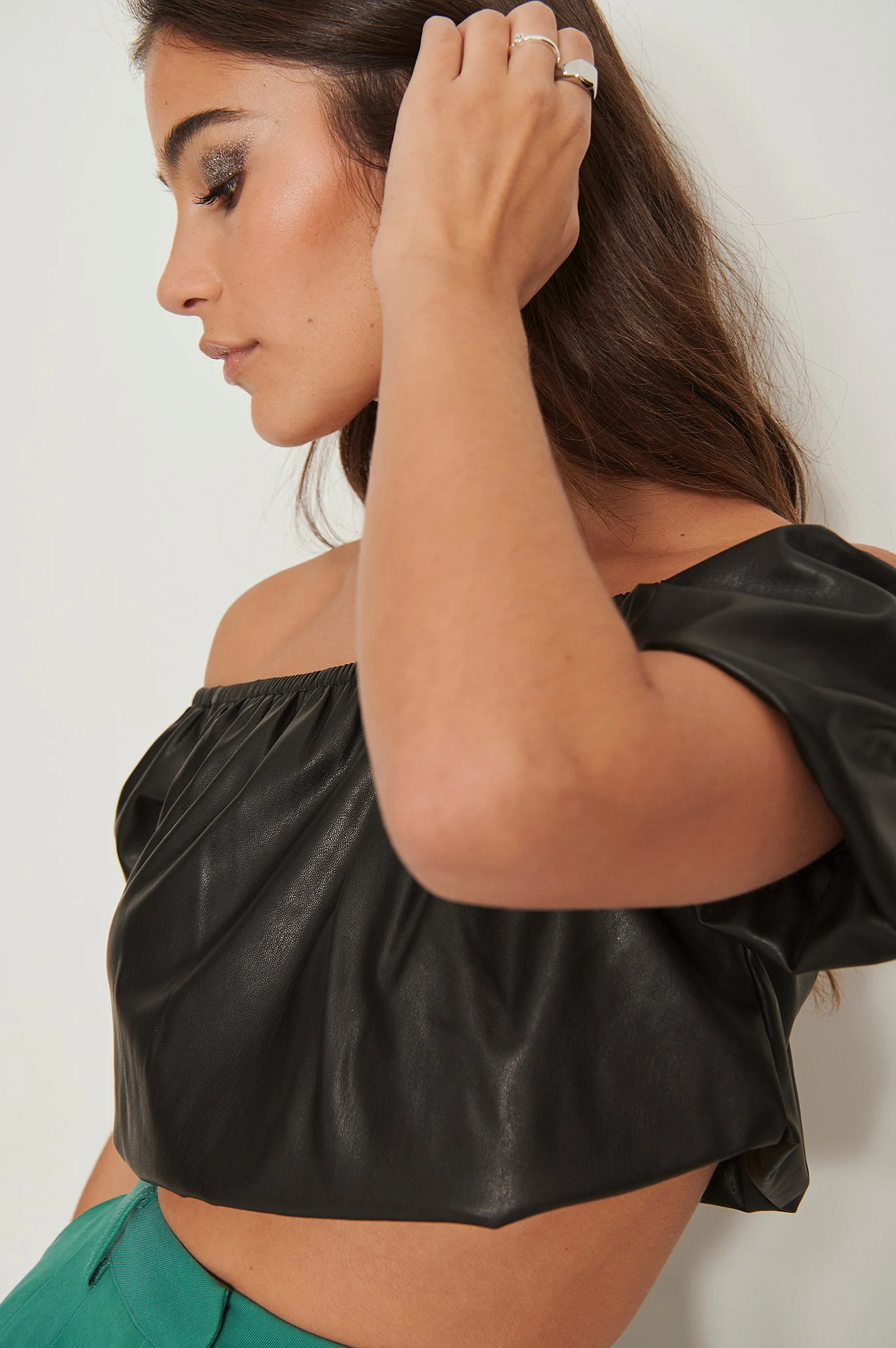 Pu Puffärmel Cropped-Top