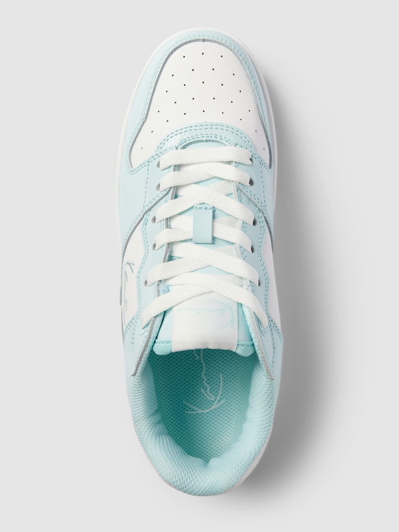 Sneaker in Two-Tone-Machart in mint