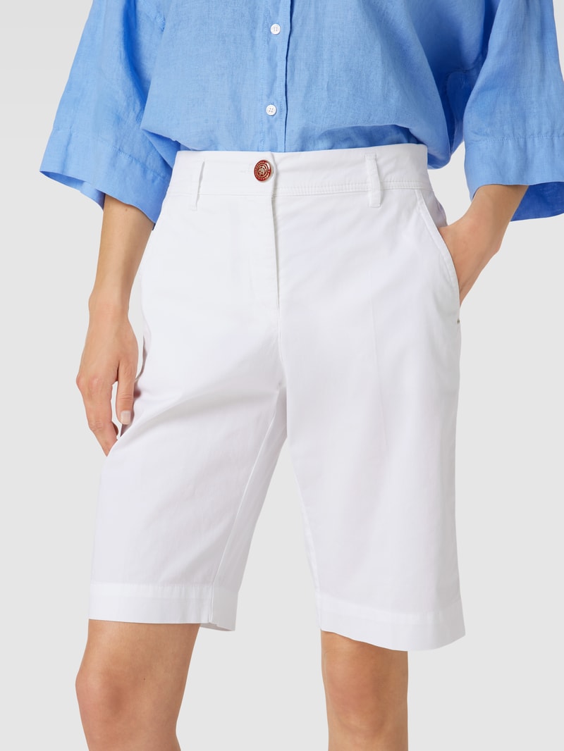 Bermudas mit Bügelfalten Modell 'VERA' in weiß