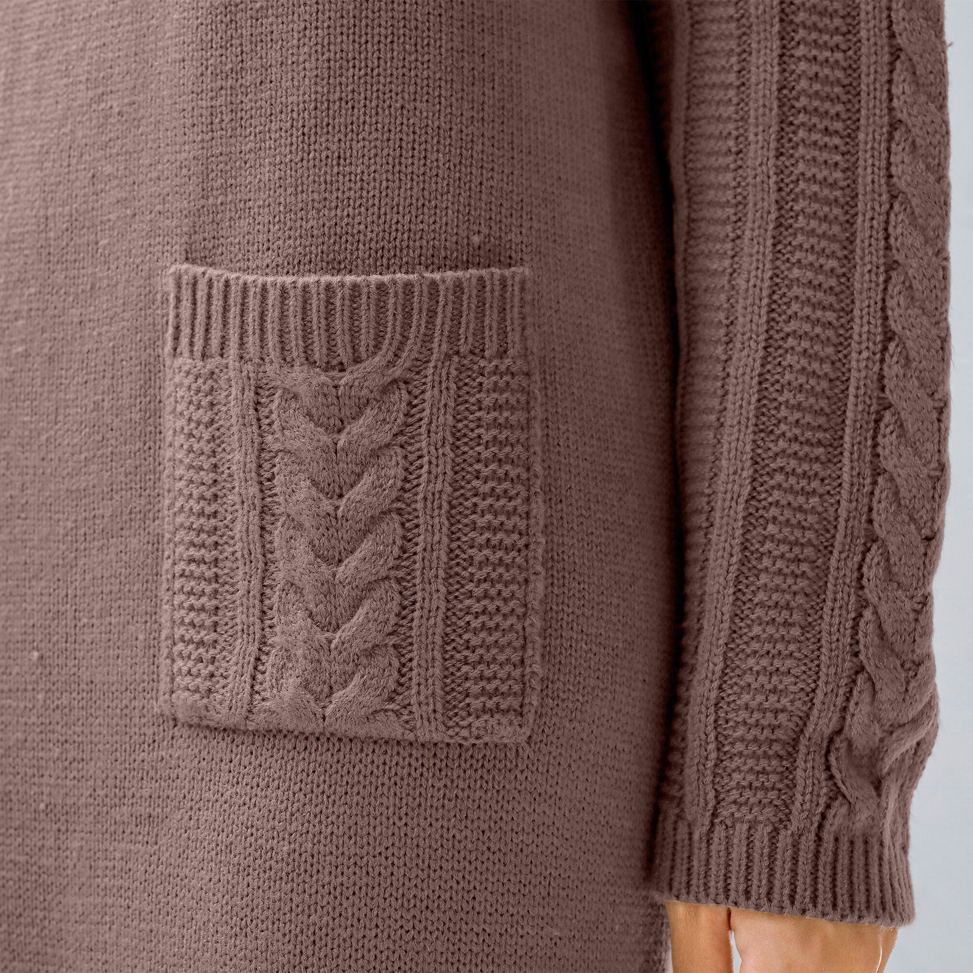 Robe pull maille torsadée