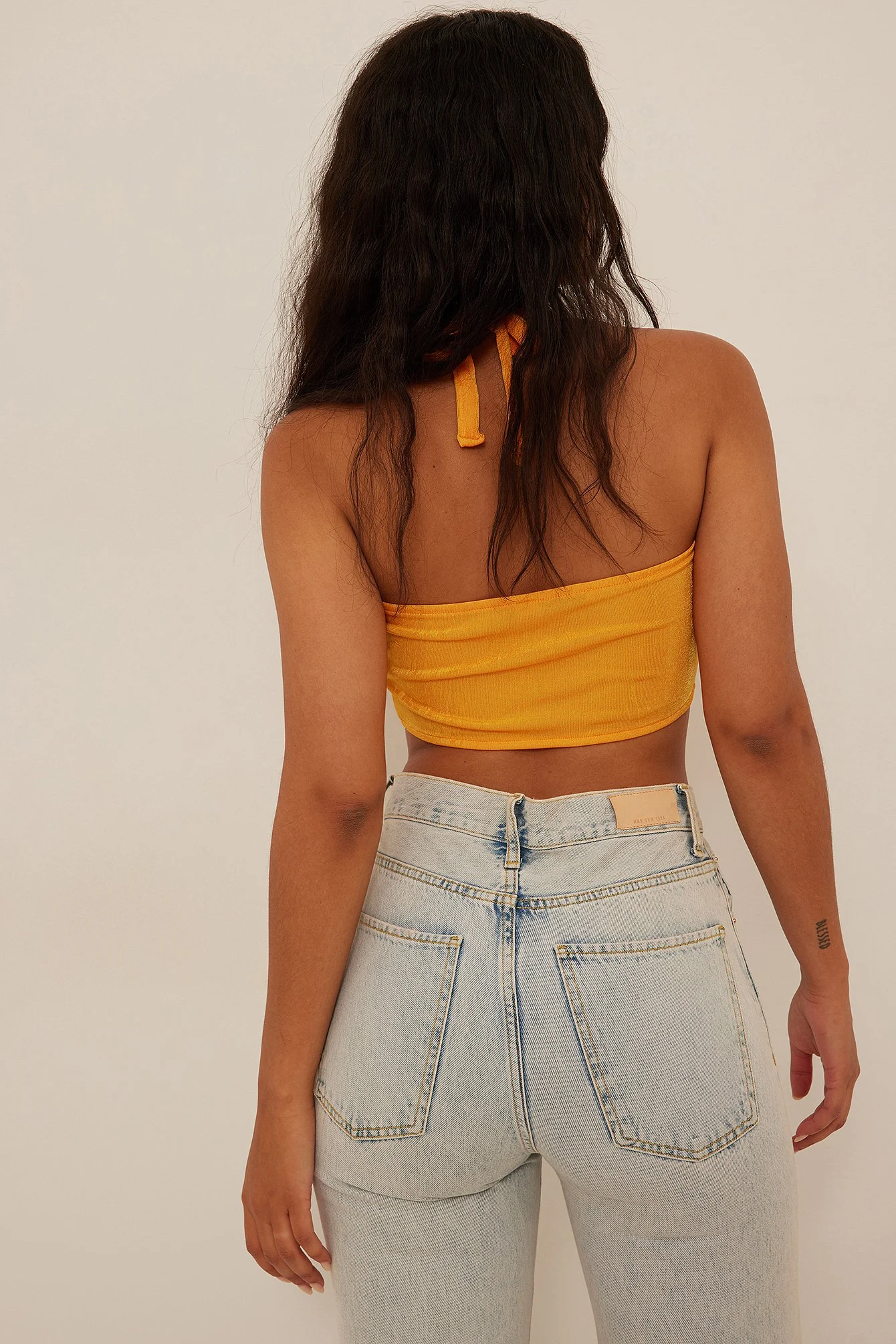 Neckholder Singlet mit Ringdetails