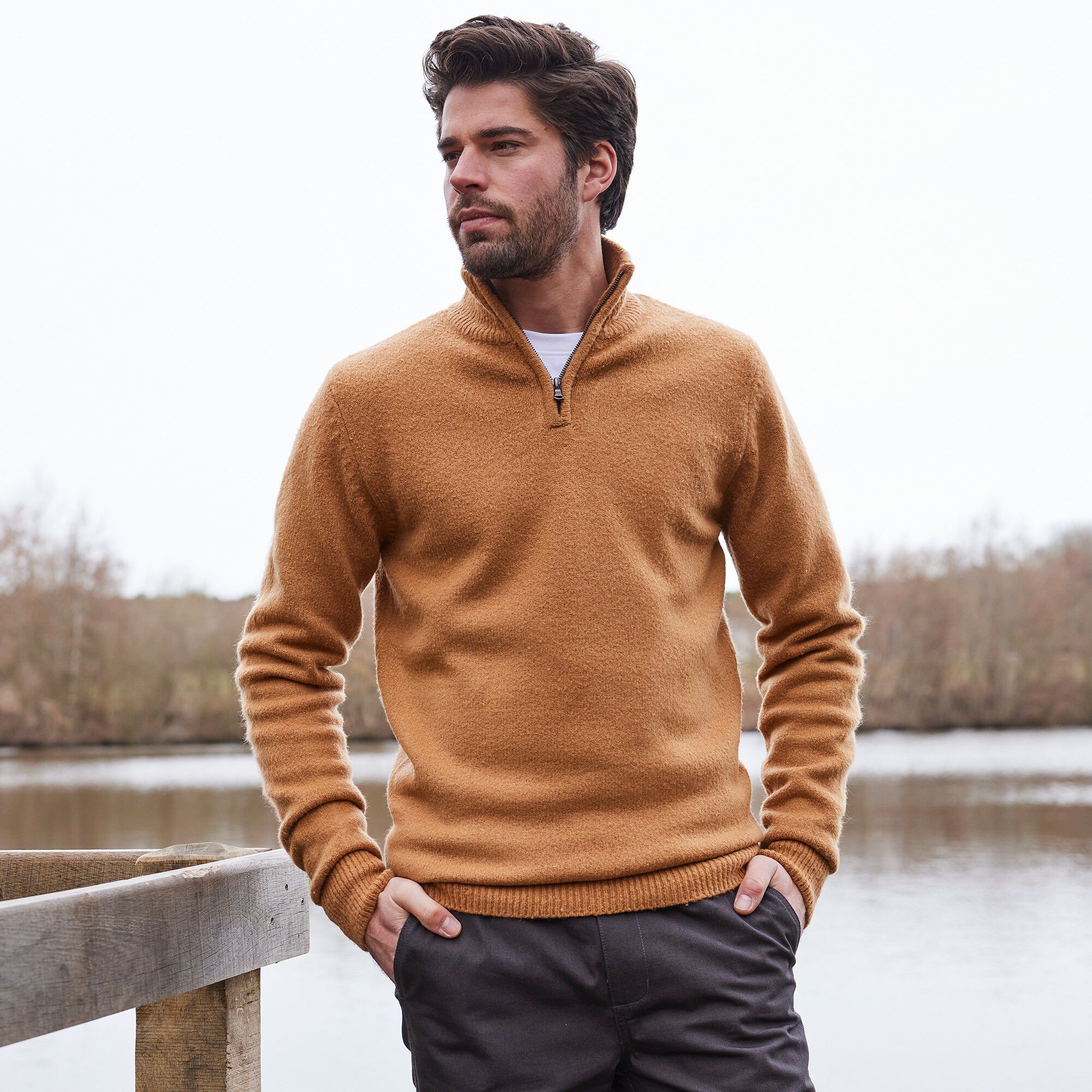 Pull col montant zippé en jersey avec polyester recyclé(1)