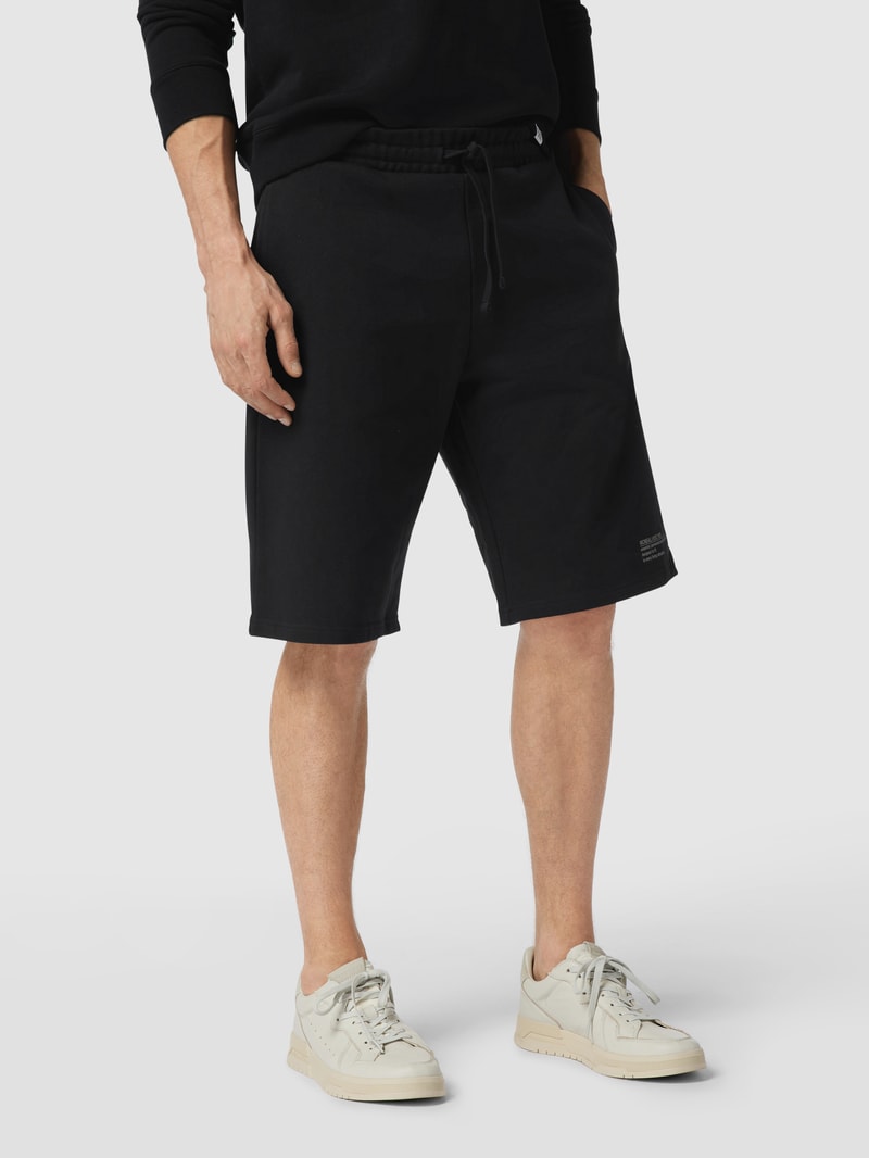 Sweatshorts mit Label-Print in schwarz