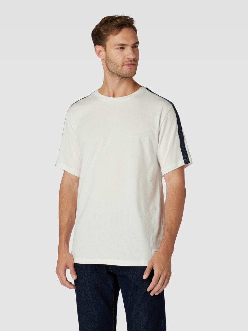 T-Shirt mit Rundhalsausschnitt in offwhite