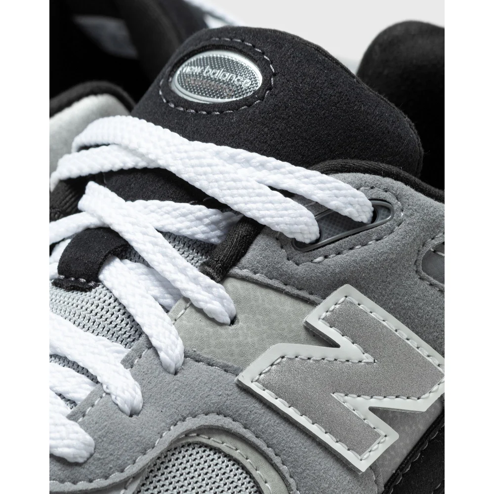 New Balance 2002R GC2002SG / grau