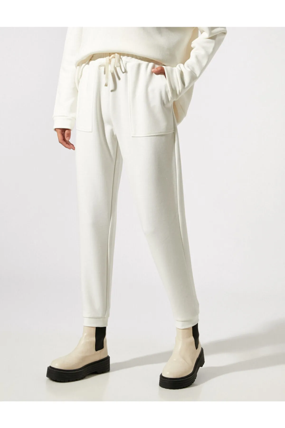 Koton  Jogginghose mit hoher Taille