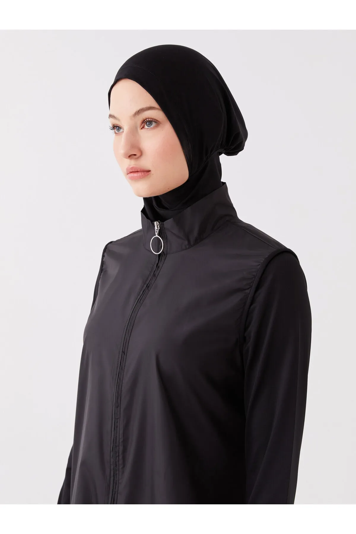 LC Waikiki  Der verstellbare Stopper an der Taille verhindert, dass Ihr Badeanzug hochrutscht.
