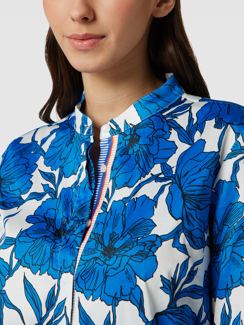 Knielanges Tunikakleid mit floralem Muster in royalblau