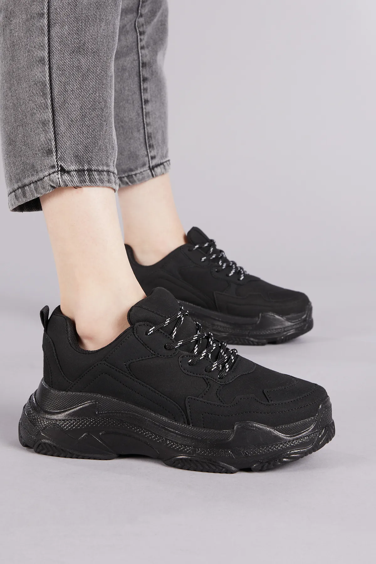 Tonny Black  Schwarze Wildleder-Sportschuhe für Damen Bls-q