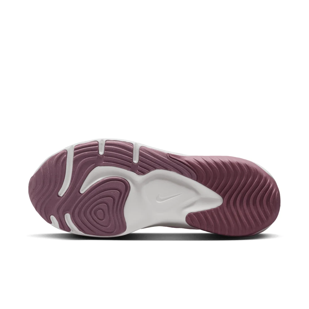Nike Legend Essential 3 Next Nature DM1119-600 / pink