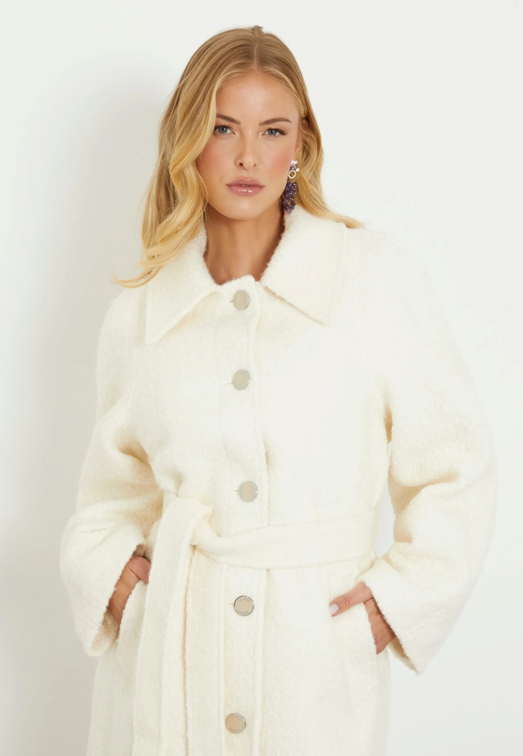 Abrigo clásico Guess