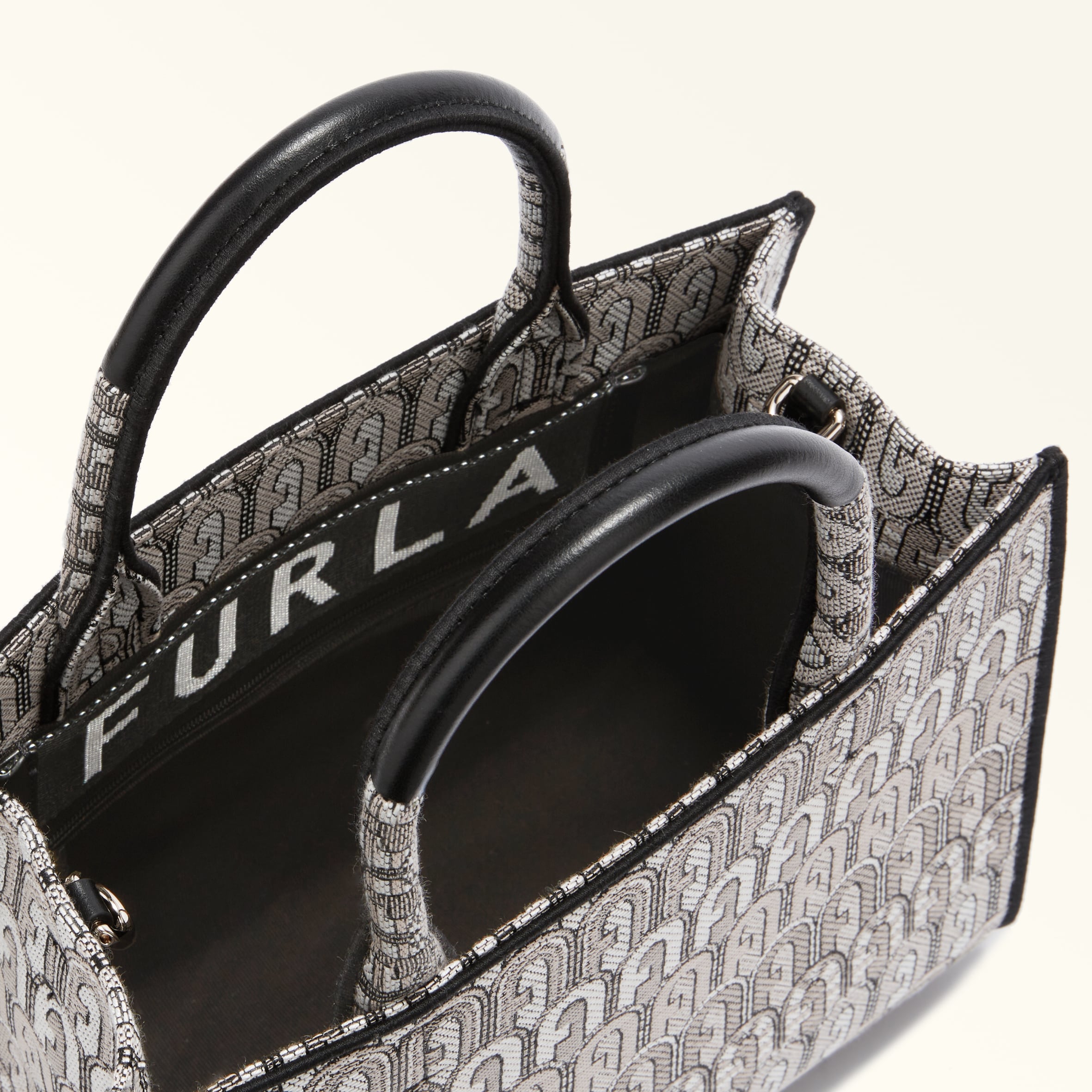 Opportunità a Furla