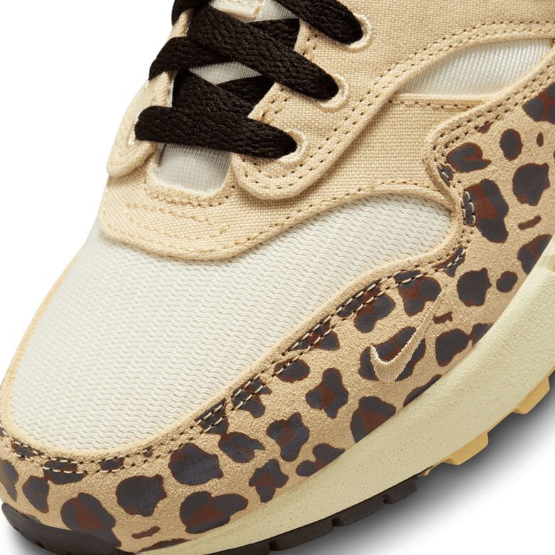 NIKE Wmns Air Max 1 ’87 