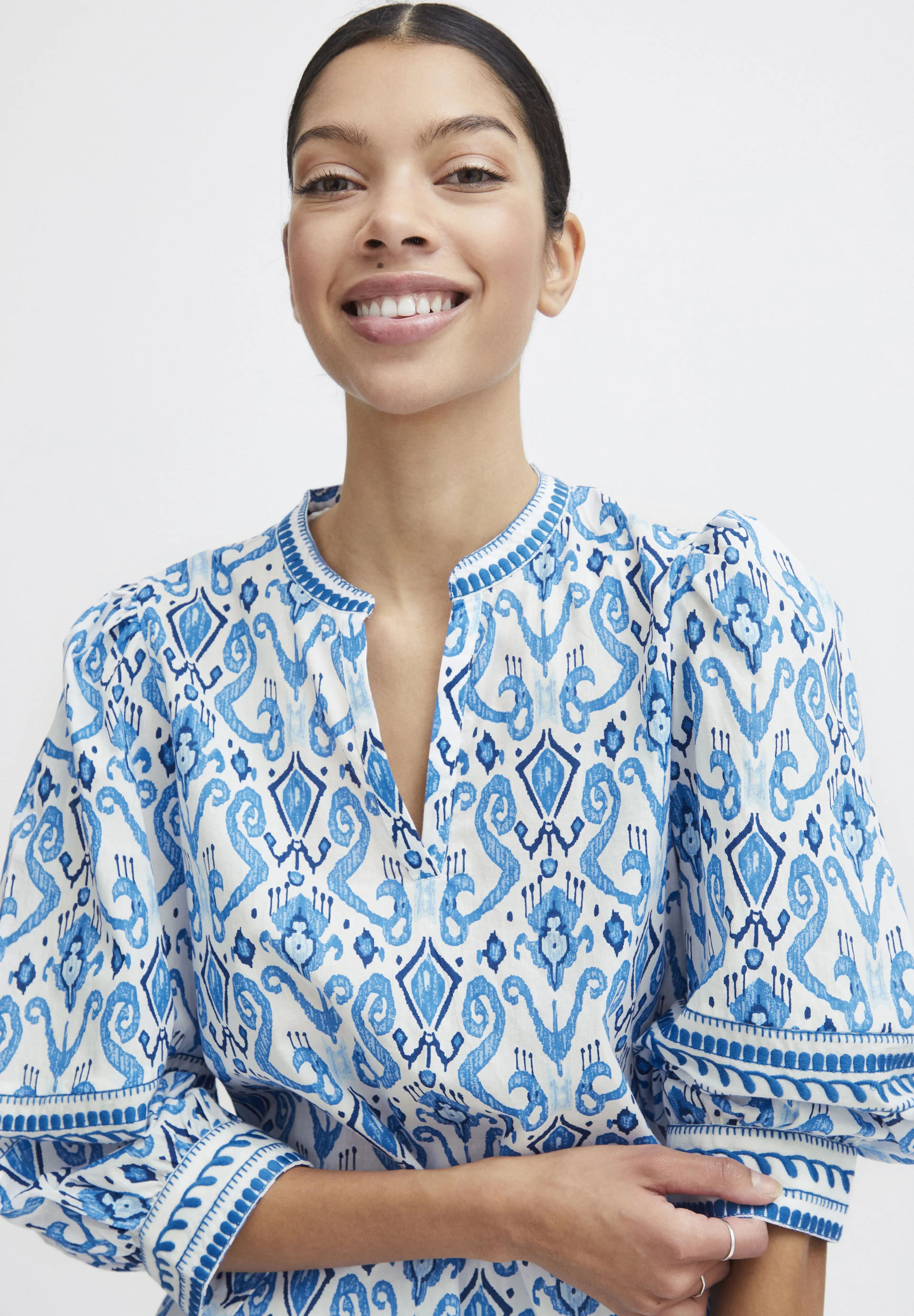 b.young JIYA - Blusa