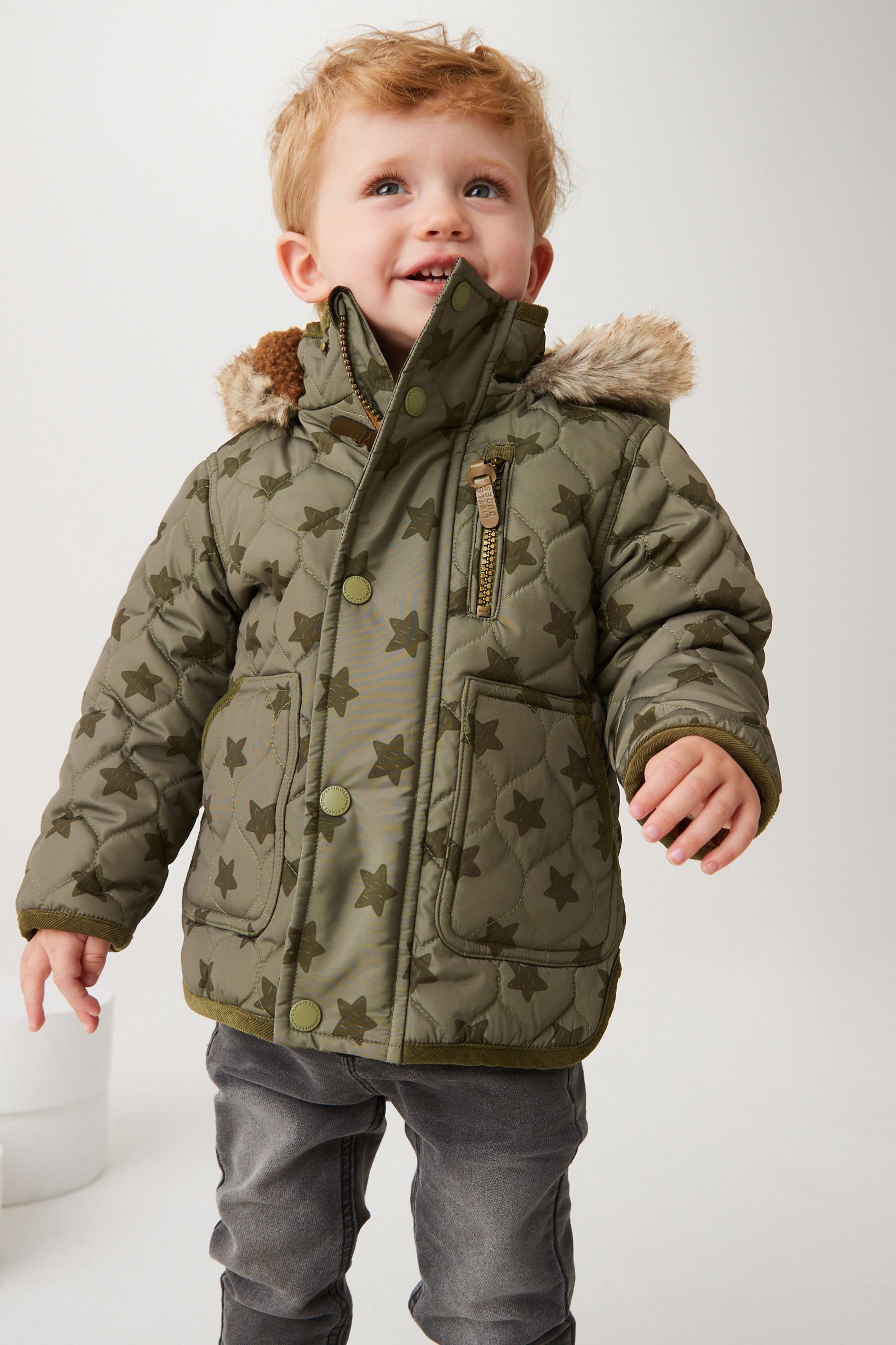 Next Strickjacke Steppjacke mit Besatz aus Kunstfell (1-tlg)
