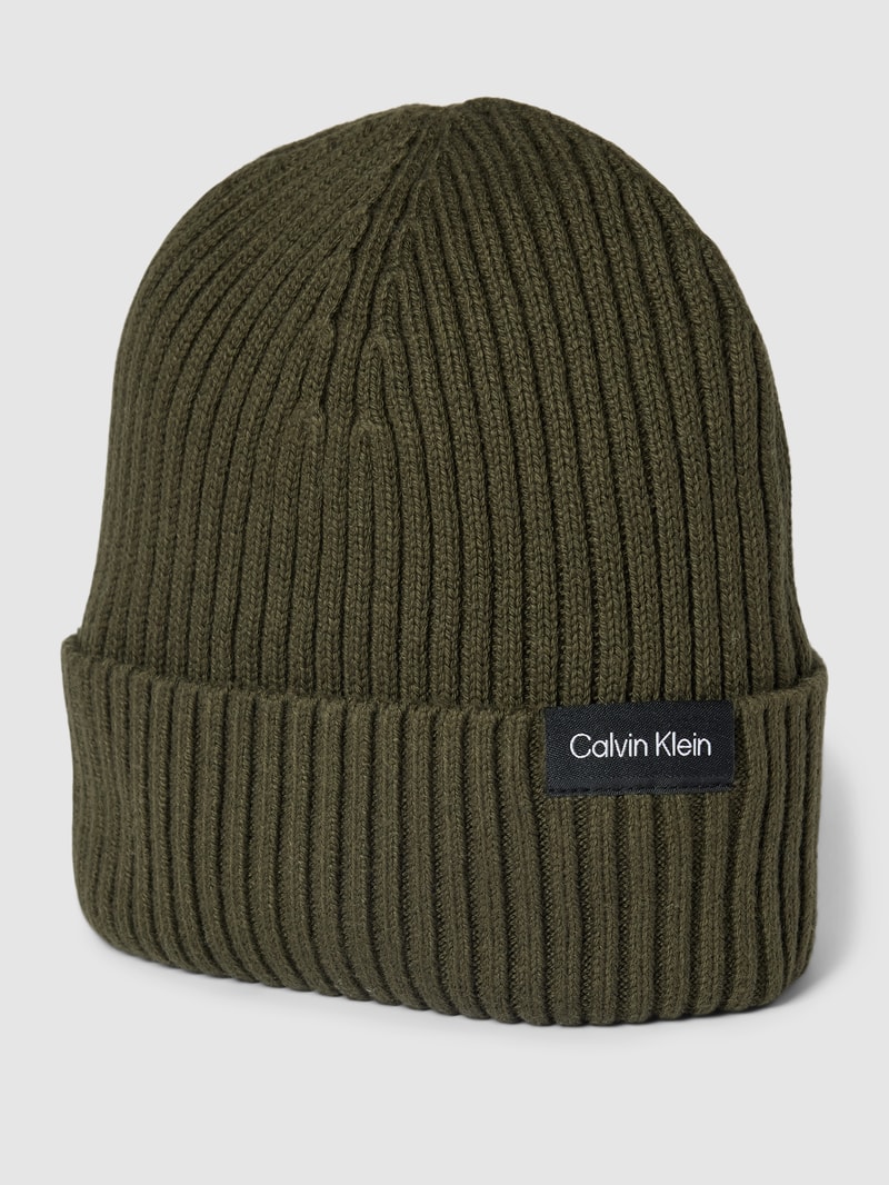 Beanie mit Label-Detail Modell 'CLASSIC' in olivgrün