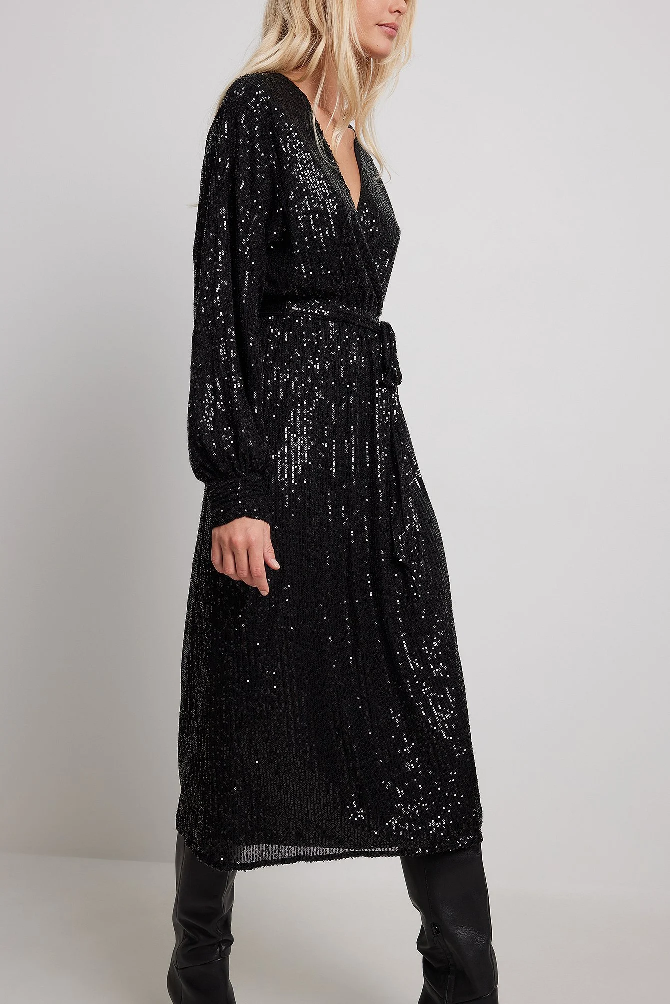 Pailletten-Wickelkleid