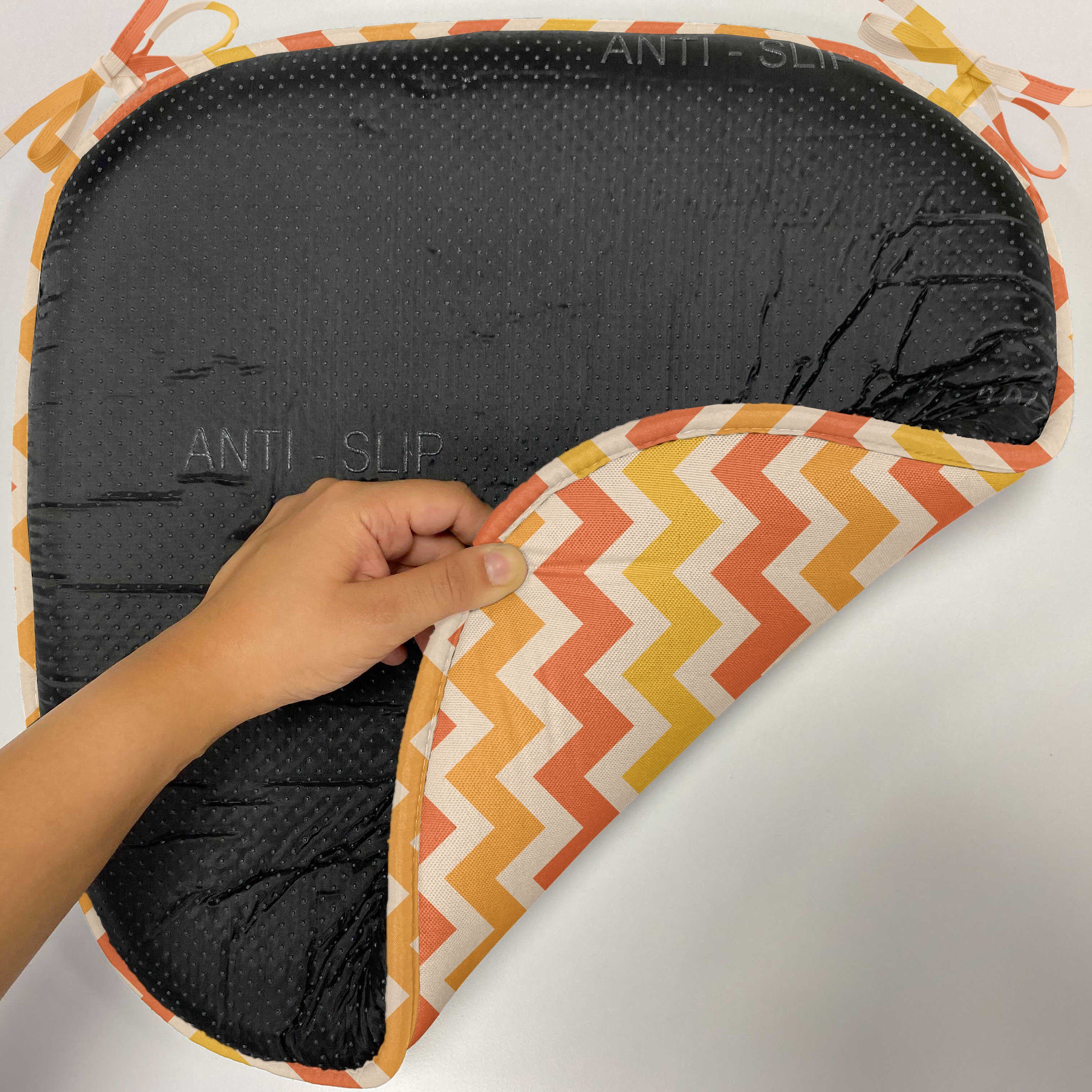 Abakuhaus Stuhlkissen Dekoratives wasserfestes Kissen mit Riemen für Küchensitze, Orange Wellenförmige Geometrischer Weinlese