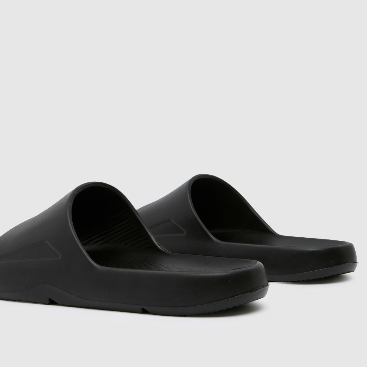 Schuh Harris csúszdás szandál fekete színben