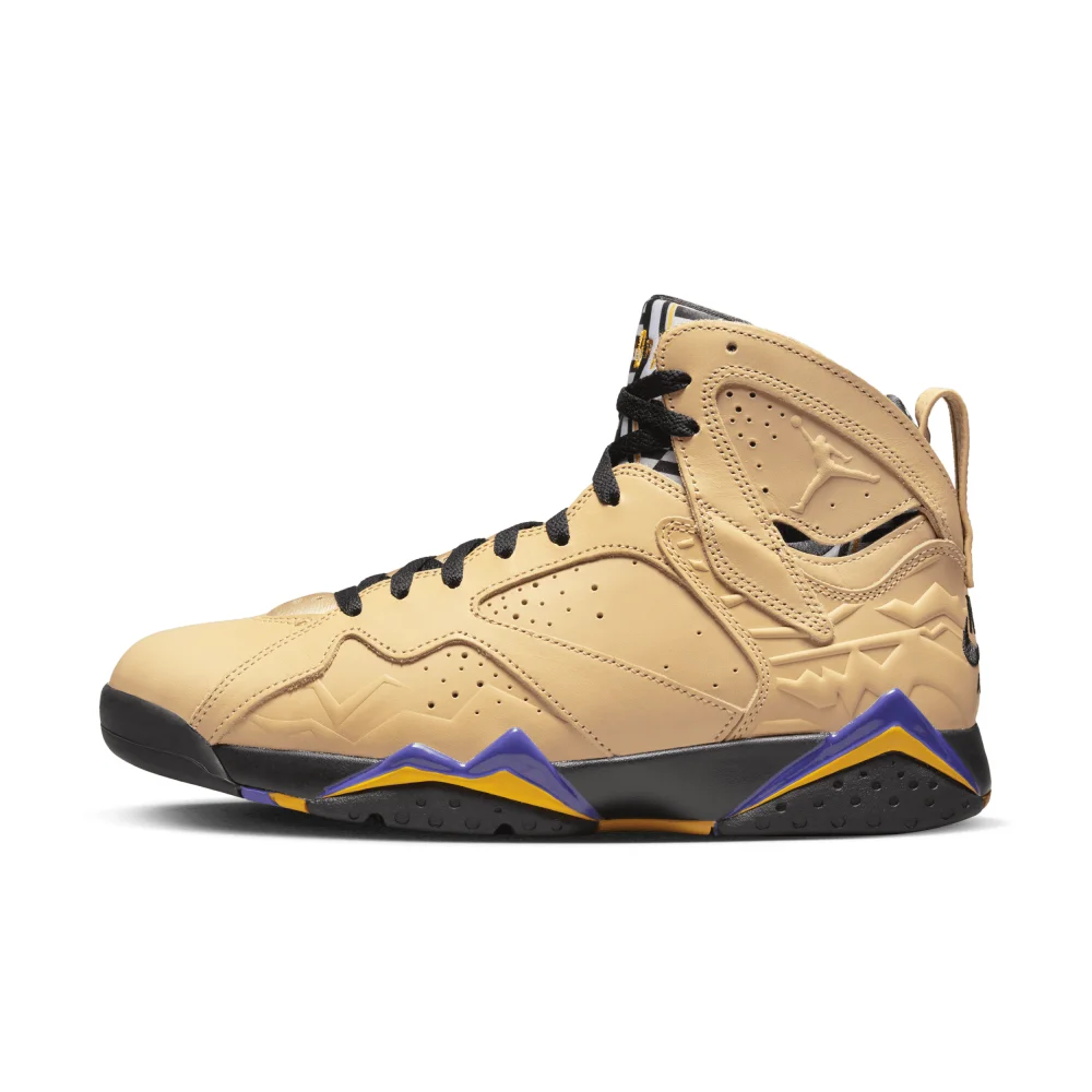 NIKE JORDAN 7 Retro SE Afrobeats Air DZ4729-200 / braun