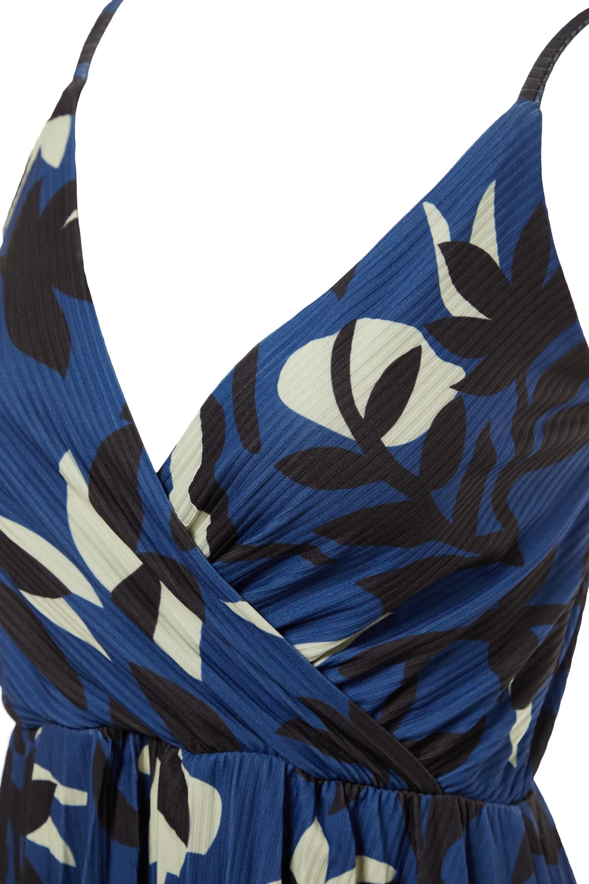Trendyol Collection  Mehrfarbiges, floral gemustertes, zweireihiges, flexibles Midi-Strickkleid mit plissierten Trägern und Taille TWOSS20EL2729
