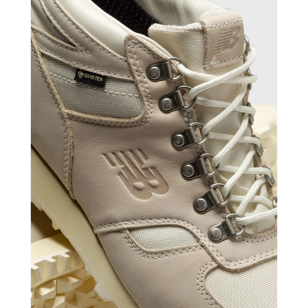 New Balance Rainier Gore Tex URAINXAN / braun