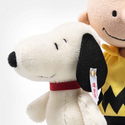 Charlie Brown mit Snoopy 75. Jubiläum, 21 cm, mehrfarbig