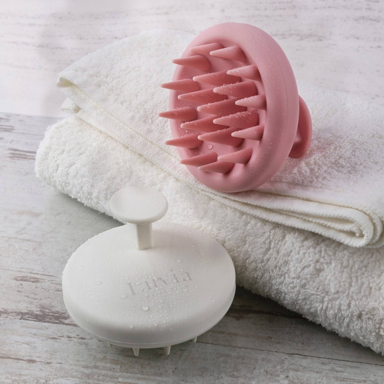 Luvia Candy Scalp Brush