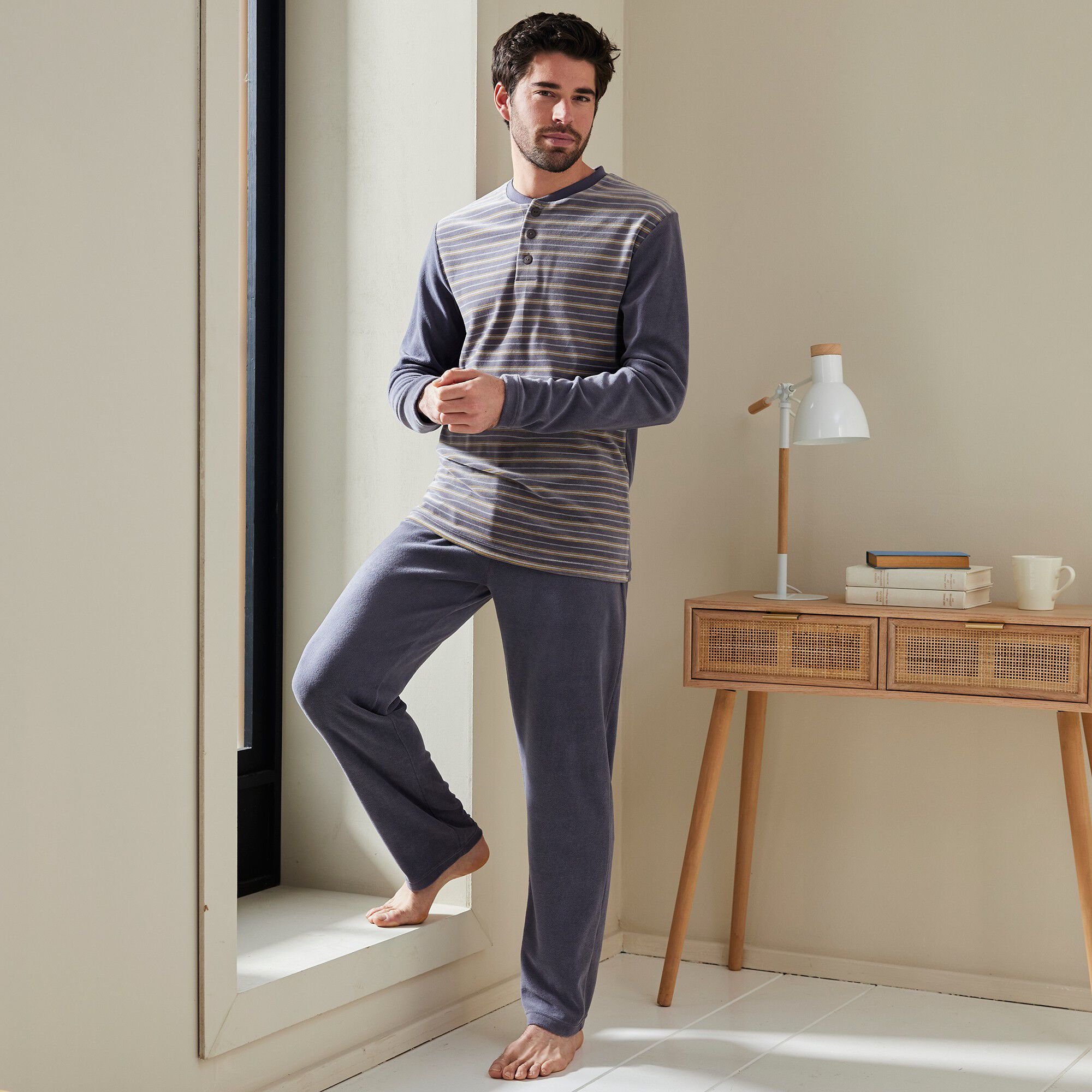 Pyjama pantalon rayé velours manches longues