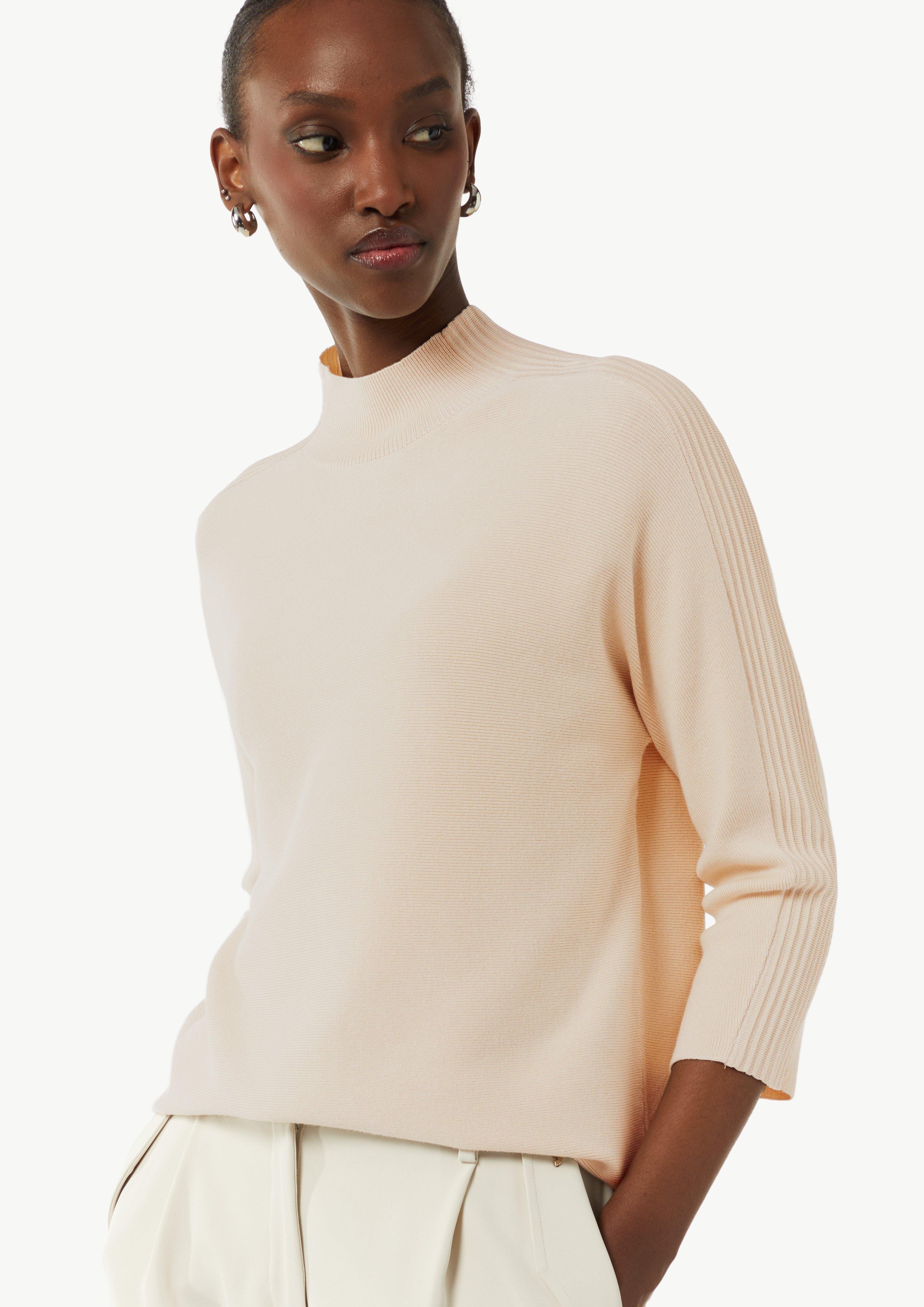 Strickpullover mit Stehkragen und Rippdetail - beige